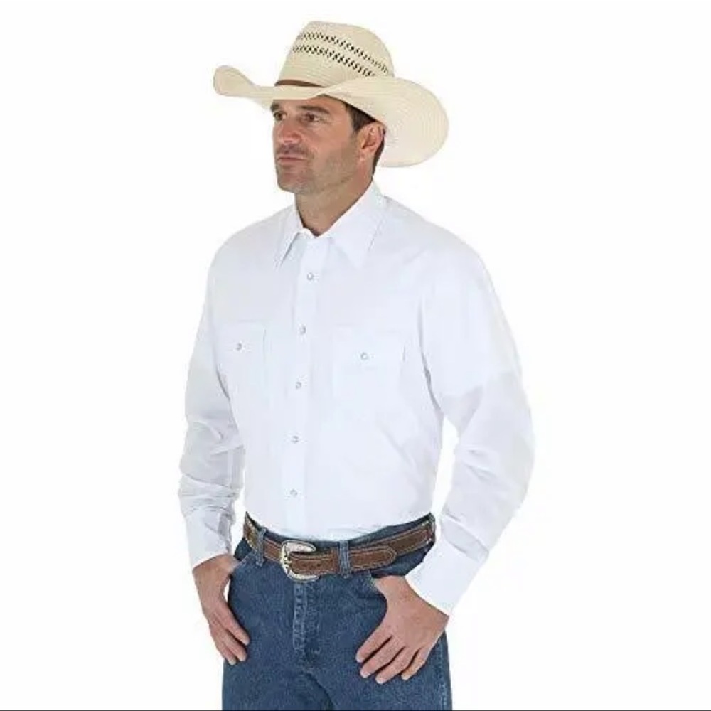 Wrangler classic button up top